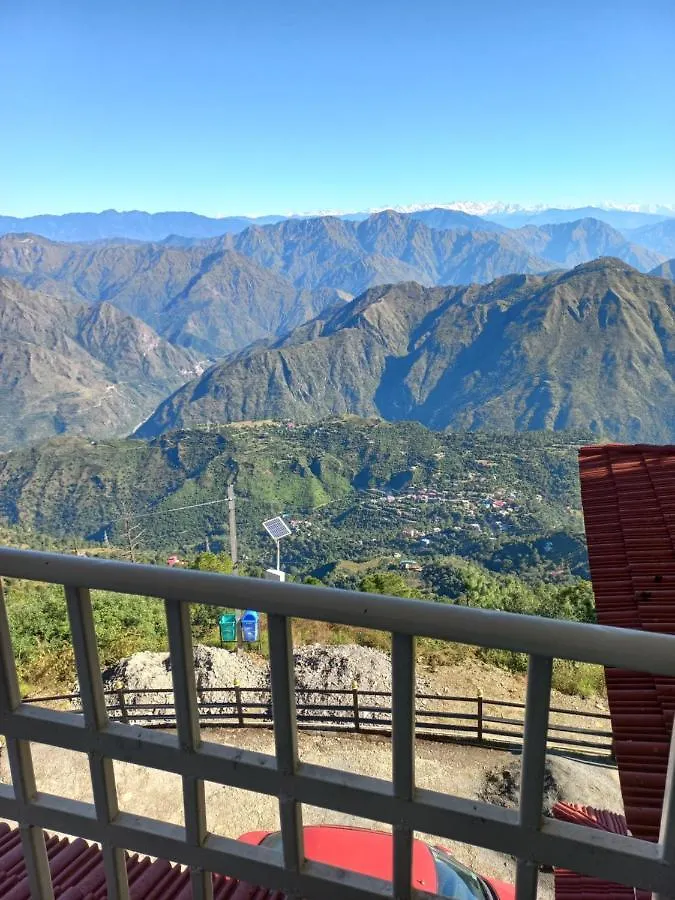 Trimurti Pine Valley Resort Shimla Índia